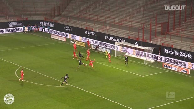 Lewandowski salvages point vs Union Berlin